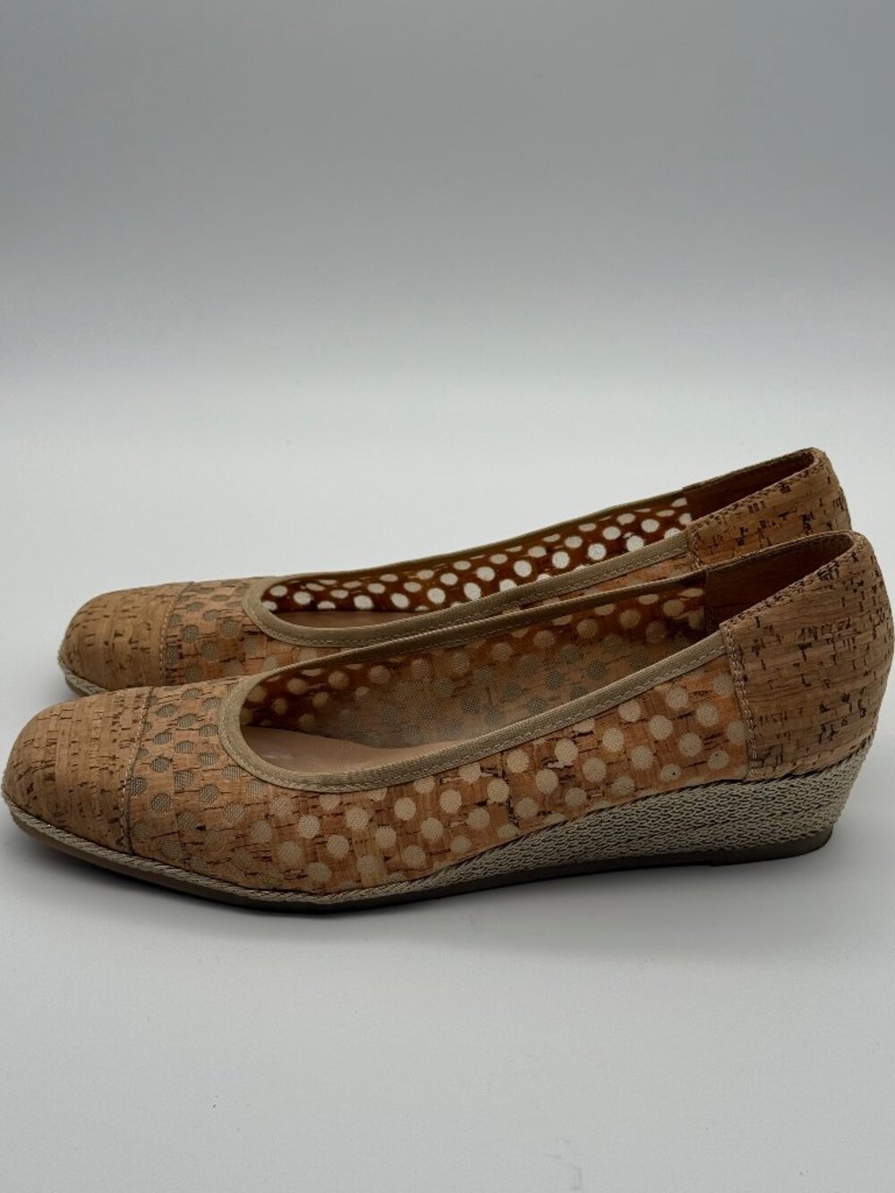 Meucci Made in Italy Cork Mesh Wedge Ballet Flats Size 9